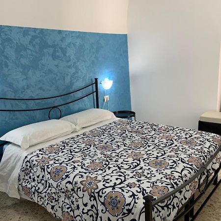 A Casa Di Rosy Villa Monopoli Exterior photo